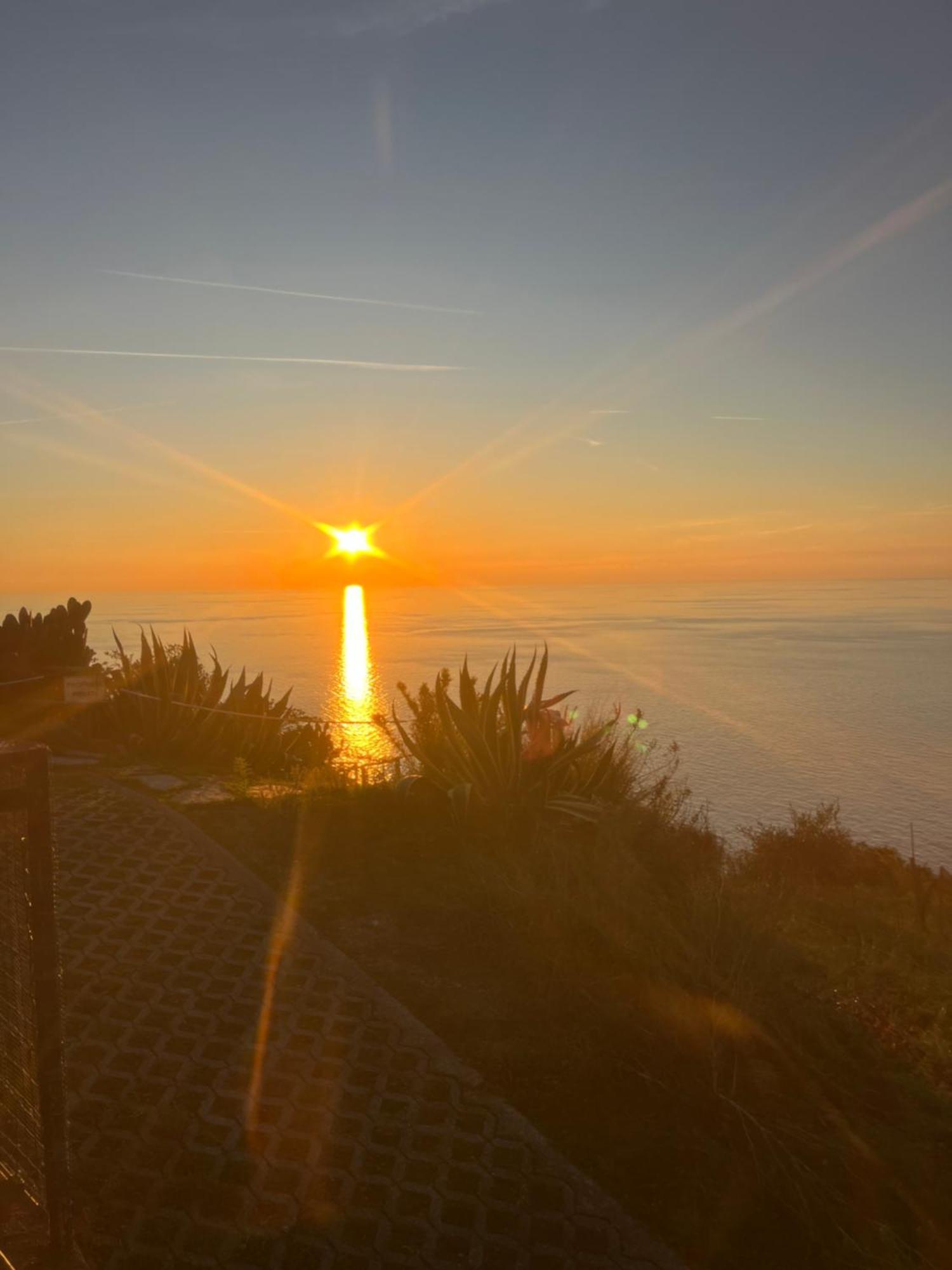 Casa Orchidea - Vista Mare Meravigliosa Bonassola Buitenkant foto